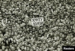 Протест против ГКЧП в Ленинграде 20 августа 1991 года