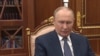 Путин на встрече с губернаторов ЕАО Марией Костюк в Кремле, 20 августа 2025 года
