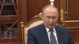 Путин на встрече с губернаторов ЕАО Марией Костюк в Кремле, 20 августа 2025 года
